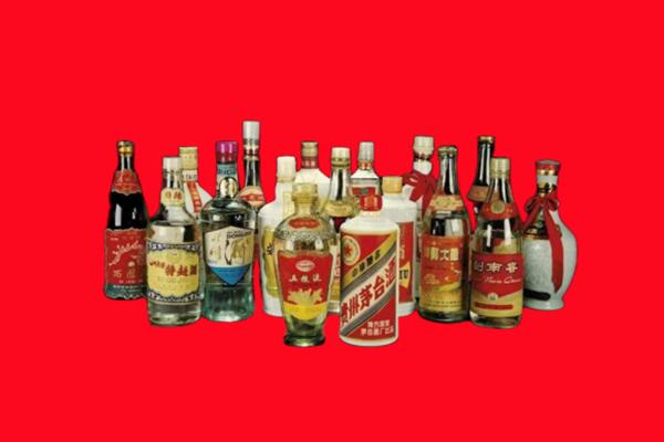 灯塔市回收十八老酒.jpg